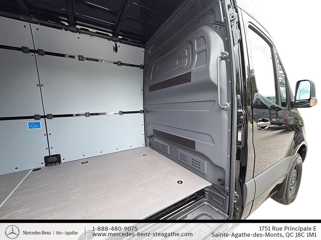Mercedes-Benz Sprinter 2500 170 Wheelbase High Roof RWD 2026 à Charlemagne, Québec - 12 - w1024h768px