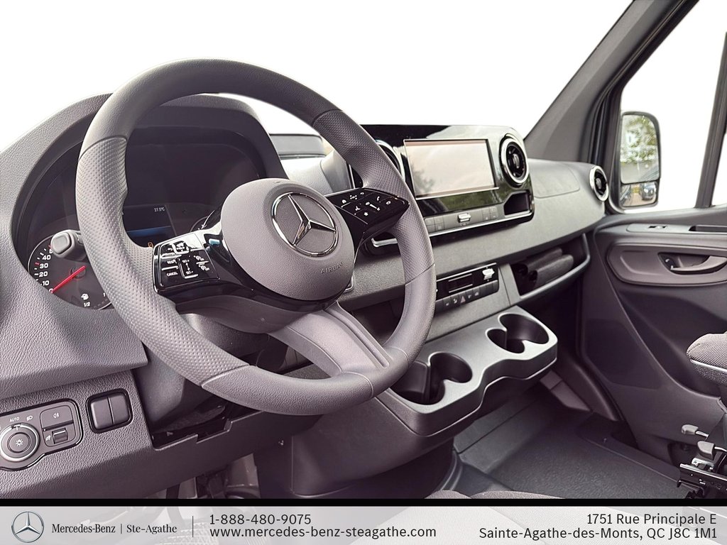 Mercedes-Benz Sprinter 2500 170 Wheelbase High Roof RWD 2026 à Charlemagne, Québec - 11 - w1024h768px