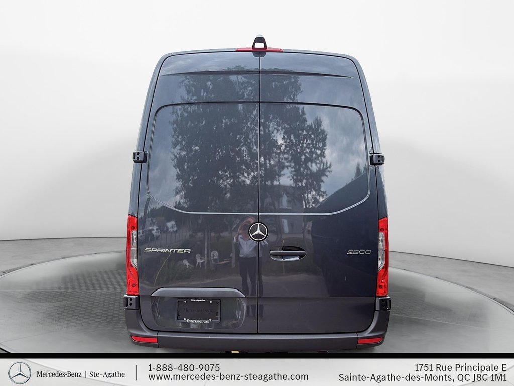 Mercedes-Benz Sprinter 2500 170 Wheelbase High Roof RWD 2026 à Charlemagne, Québec - 5 - w1024h768px