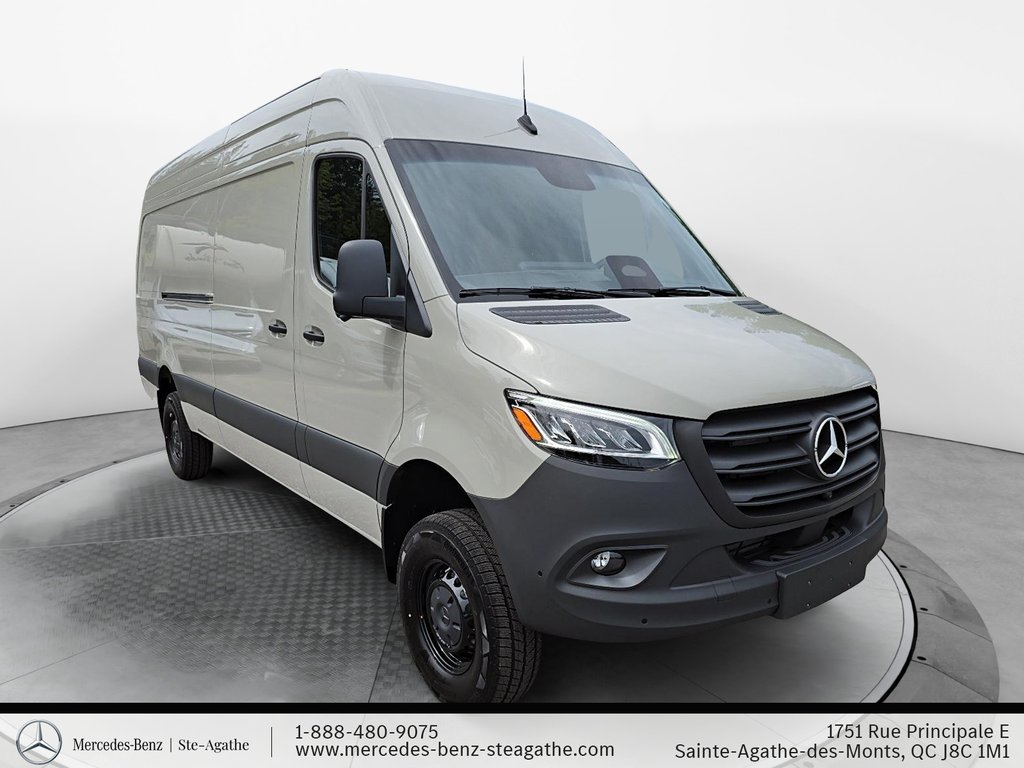 2026 Mercedes-Benz Sprinter 2500 170 Wheelbase High Roof AWD in Charlemagne, Quebec - 1 - w1024h768px