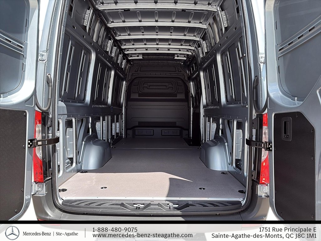 Mercedes-Benz Sprinter 2500 170 Wheelbase High Roof AWD 2026 à Charlemagne, Québec - 18 - w1024h768px