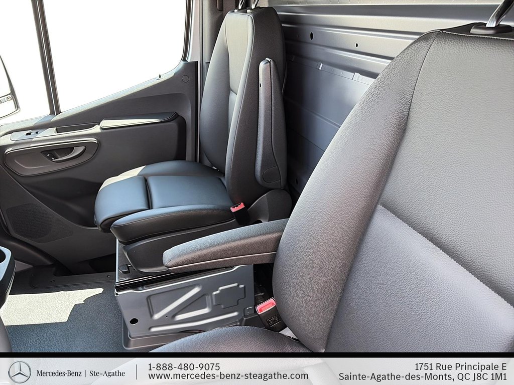 Mercedes-Benz Sprinter 2500 170 Wheelbase High Roof AWD 2026 à Charlemagne, Québec - 12 - w1024h768px