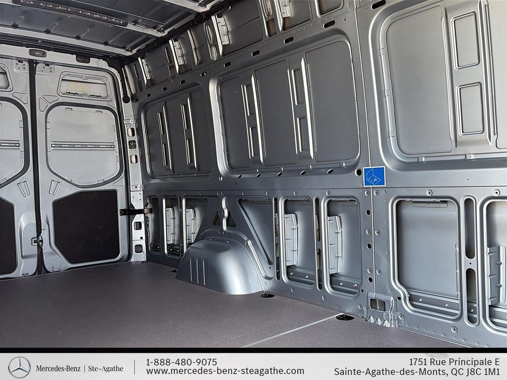 Mercedes-Benz Sprinter 2500 170 Wheelbase High Roof AWD 2026 à Charlemagne, Québec - 25 - w1024h768px
