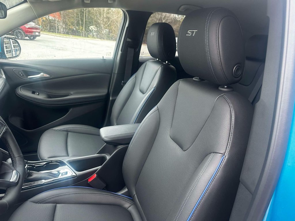 2025 Buick Encore GX Sport Touring in Edmundston, New Brunswick - 12 - w1024h768px