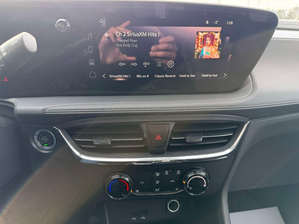 2025 Buick Encore GX Preferred in Edmundston, New Brunswick - 13 - w1024h768px