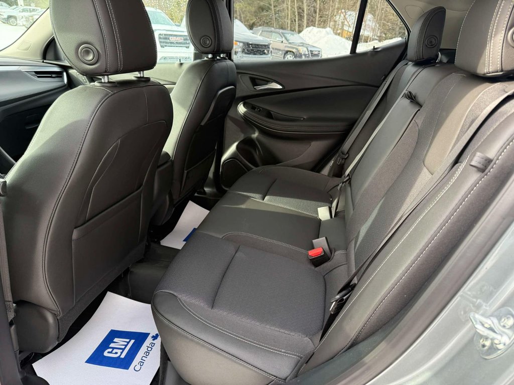 2025 Buick Encore GX Preferred in Edmundston, New Brunswick - 9 - w1024h768px