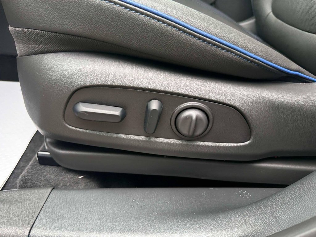 2025 Buick Encore GX Sport Touring in Edmundston, New Brunswick - 17 - w1024h768px