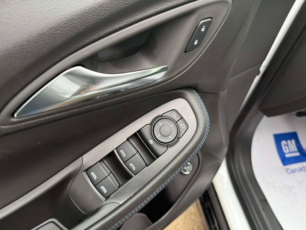 2025 Buick Encore GX Sport Touring in Edmundston, New Brunswick - 13 - w1024h768px