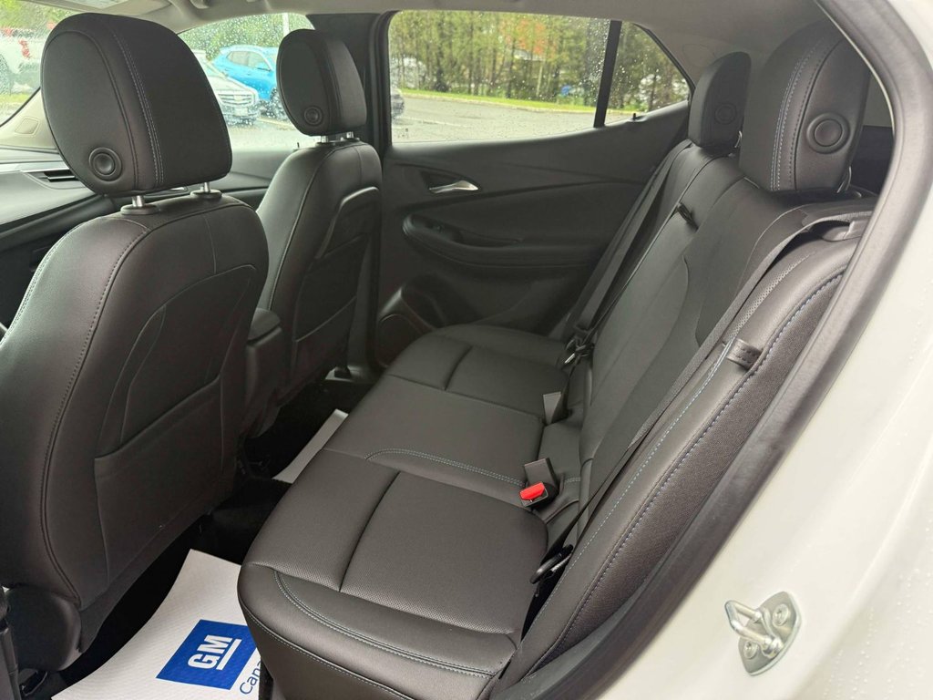 2025 Buick Encore GX Sport Touring in Edmundston, New Brunswick - 10 - w1024h768px