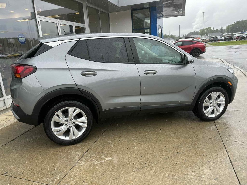 Buick Encore GX Preferred 2026 à Edmundston, Nouveau-Brunswick - 4 - w1024h768px