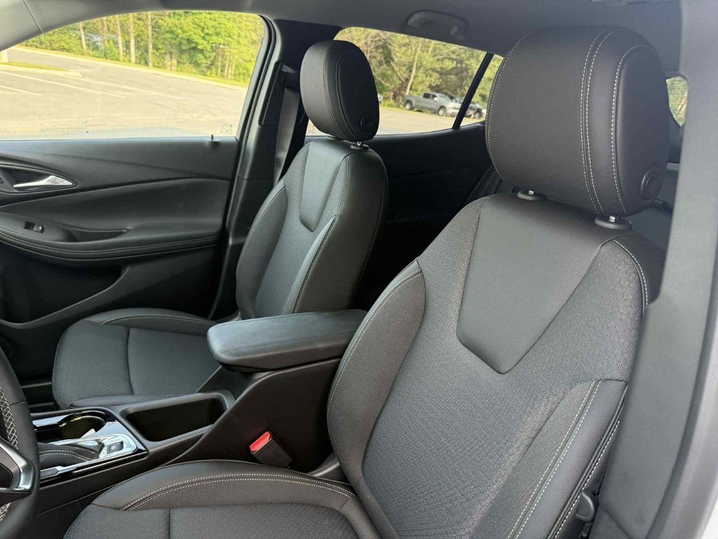 2026 Buick Encore GX Preferred in Edmundston, New Brunswick - 10 - w1024h768px