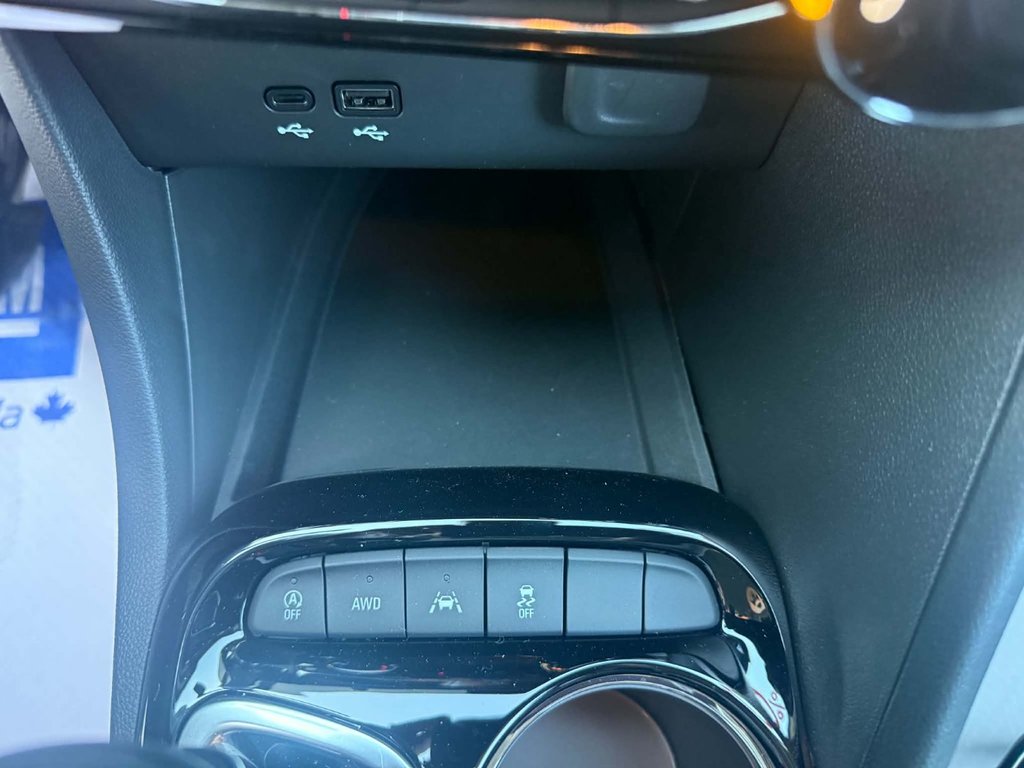 2026 Buick Encore GX Sport Touring in Edmundston, New Brunswick - 9 - w1024h768px