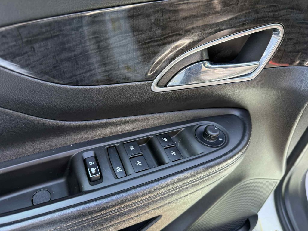 2015 Buick Encore Convenience in Edmundston, New Brunswick - 12 - w1024h768px