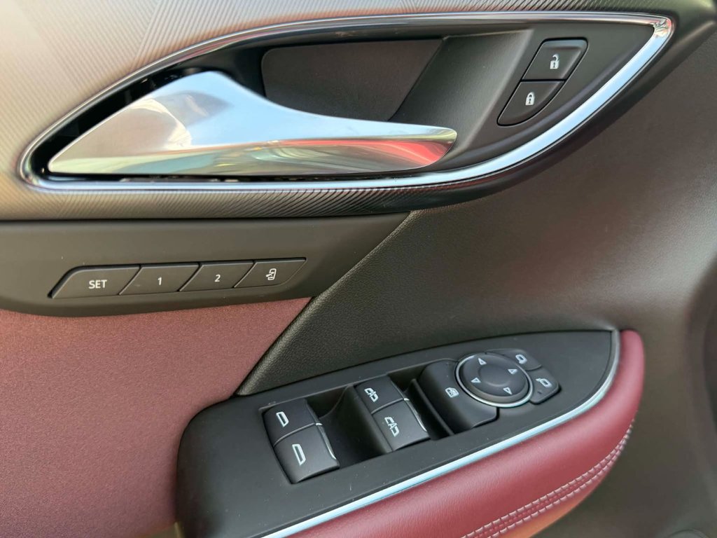 Buick Envision Sport Touring 2026 à Edmundston, Nouveau-Brunswick - 8 - w1024h768px