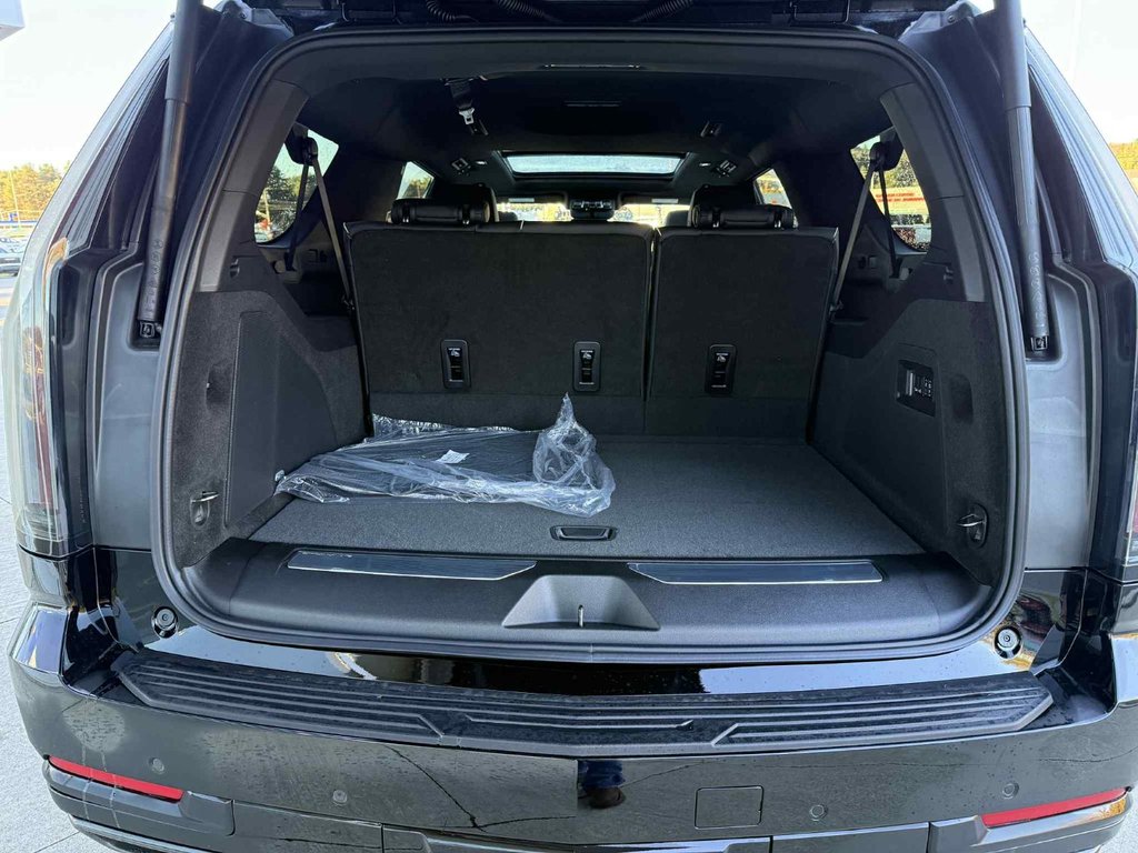 2026 Cadillac ESCALADE ESV Sport in Edmundston, New Brunswick - 8 - w1024h768px