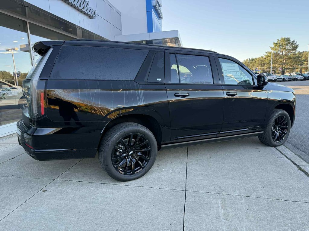 2026 Cadillac ESCALADE ESV Sport in Edmundston, New Brunswick - 5 - w1024h768px