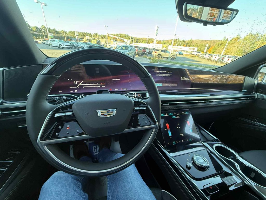 2026 Cadillac ESCALADE ESV Sport in Edmundston, New Brunswick - 15 - w1024h768px