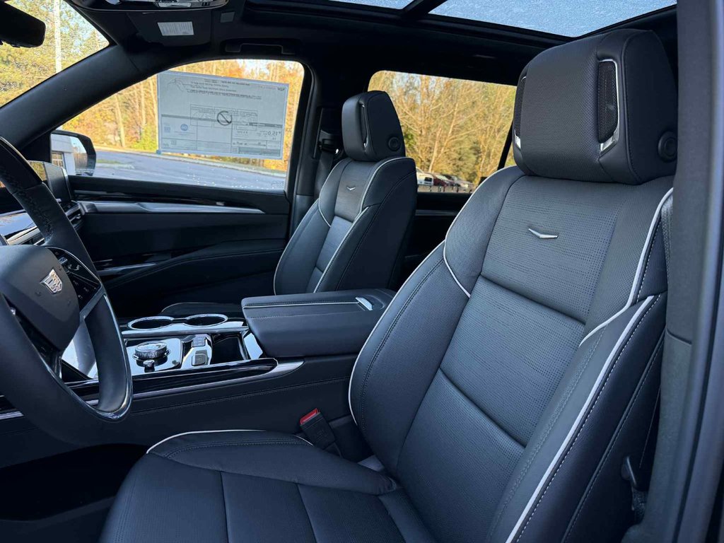 2026 Cadillac ESCALADE ESV Sport in Edmundston, New Brunswick - 16 - w1024h768px