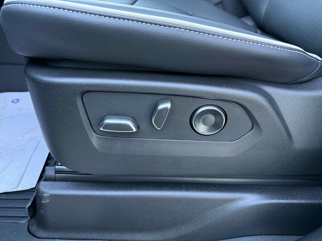 2026 Cadillac ESCALADE ESV Sport in Edmundston, New Brunswick - 22 - w1024h768px