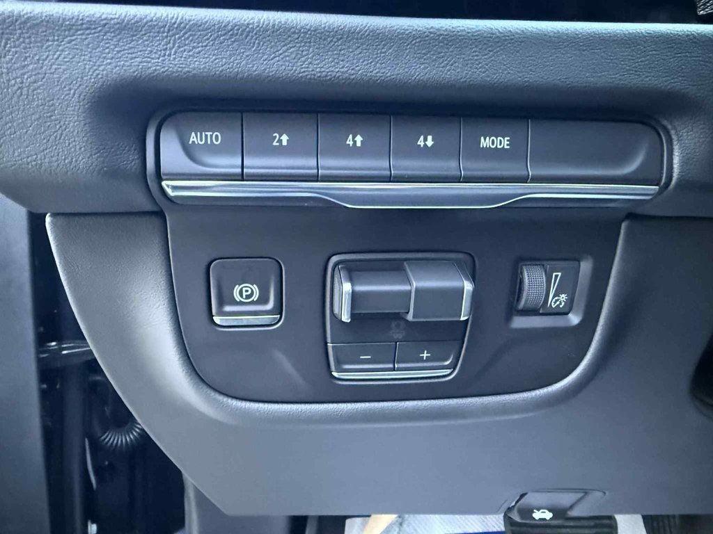 2026 Cadillac ESCALADE ESV Sport in Edmundston, New Brunswick - 18 - w1024h768px