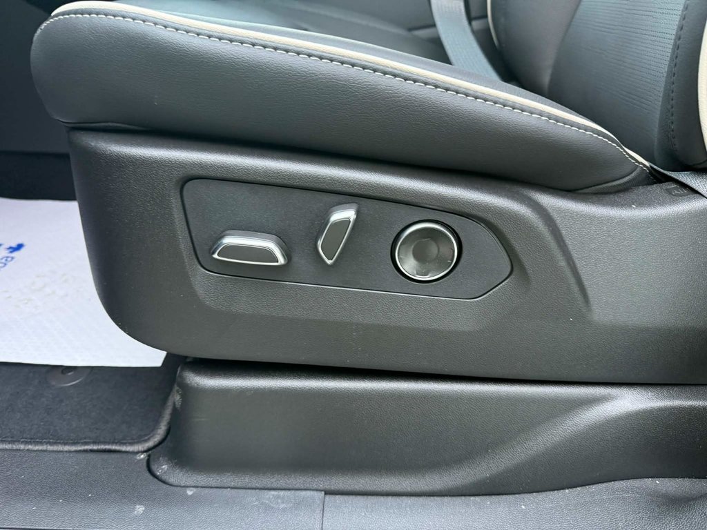 Cadillac Escalade ESV Sport 2026 à Edmundston, Nouveau-Brunswick - 17 - w1024h768px