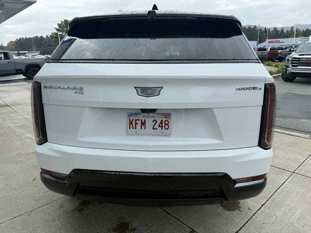 2025 Cadillac ESCALADE IQ Sport 2 in Edmundston, New Brunswick - 5 - w1024h768px