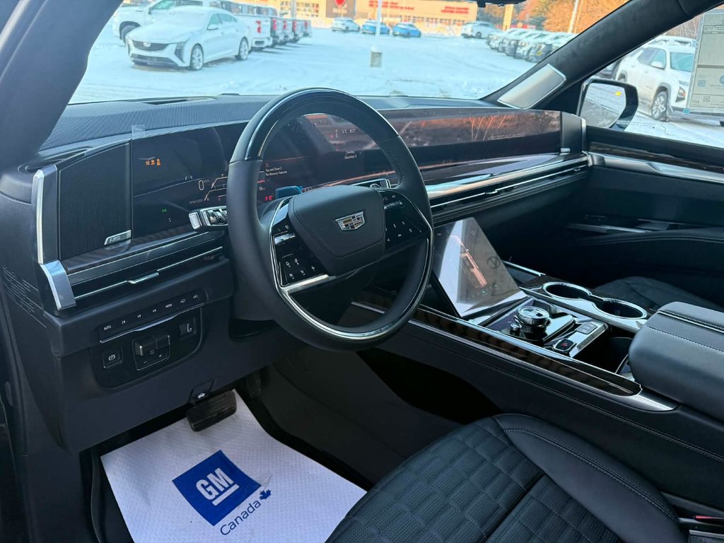 2026 Cadillac ESCALADE Platinum Sport in Edmundston, New Brunswick - 8 - w1024h768px