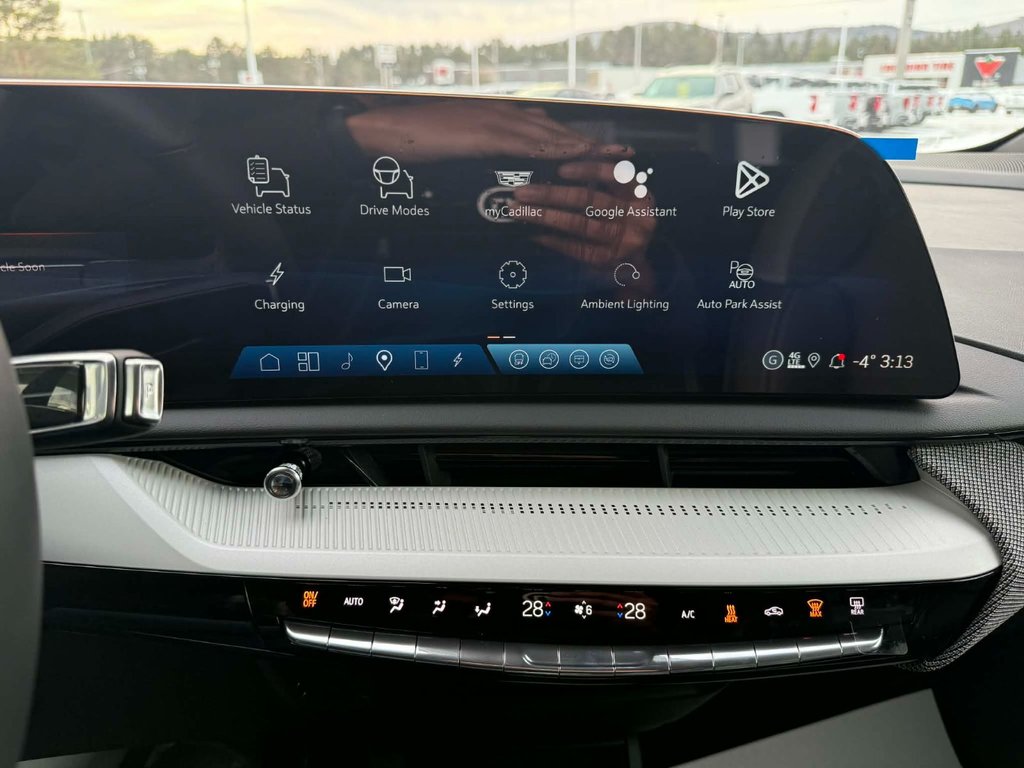 2026 Cadillac OPTIQ Sport in Edmundston, New Brunswick - 14 - w1024h768px