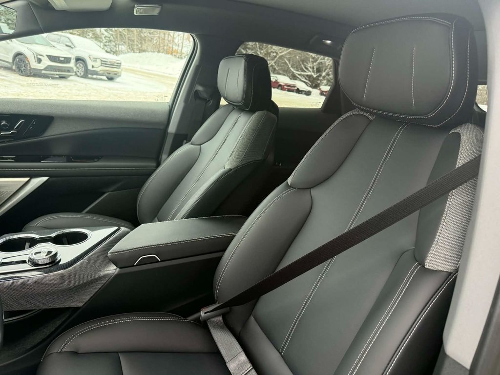 2026 Cadillac OPTIQ Sport in Edmundston, New Brunswick - 11 - w1024h768px