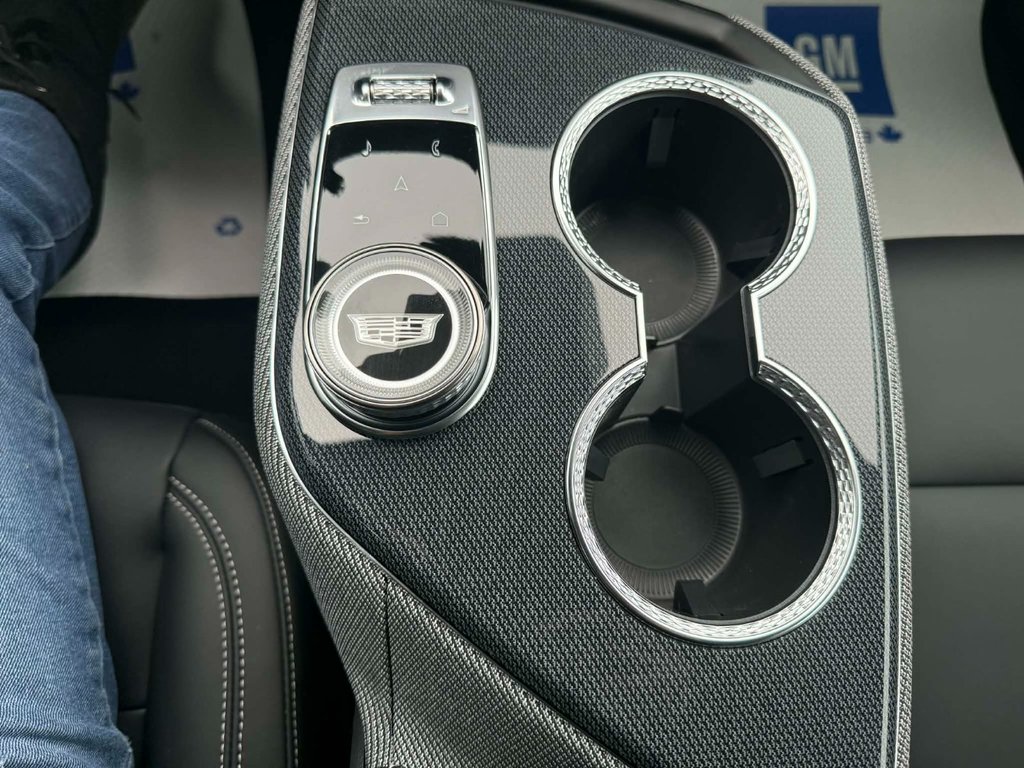 2026 Cadillac OPTIQ Sport in Edmundston, New Brunswick - 16 - w1024h768px