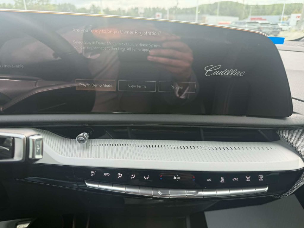 2026 Cadillac Optiq Sport in Edmundston, New Brunswick - 9 - w1024h768px