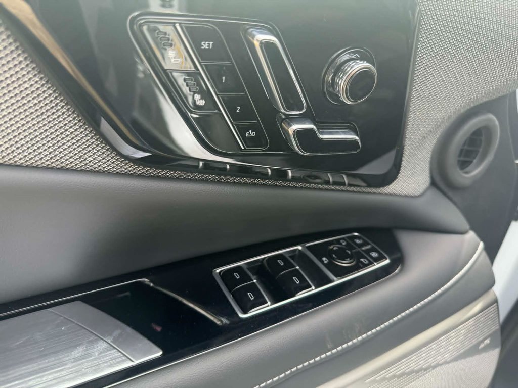 2026 Cadillac Optiq Sport in Edmundston, New Brunswick - 13 - w1024h768px