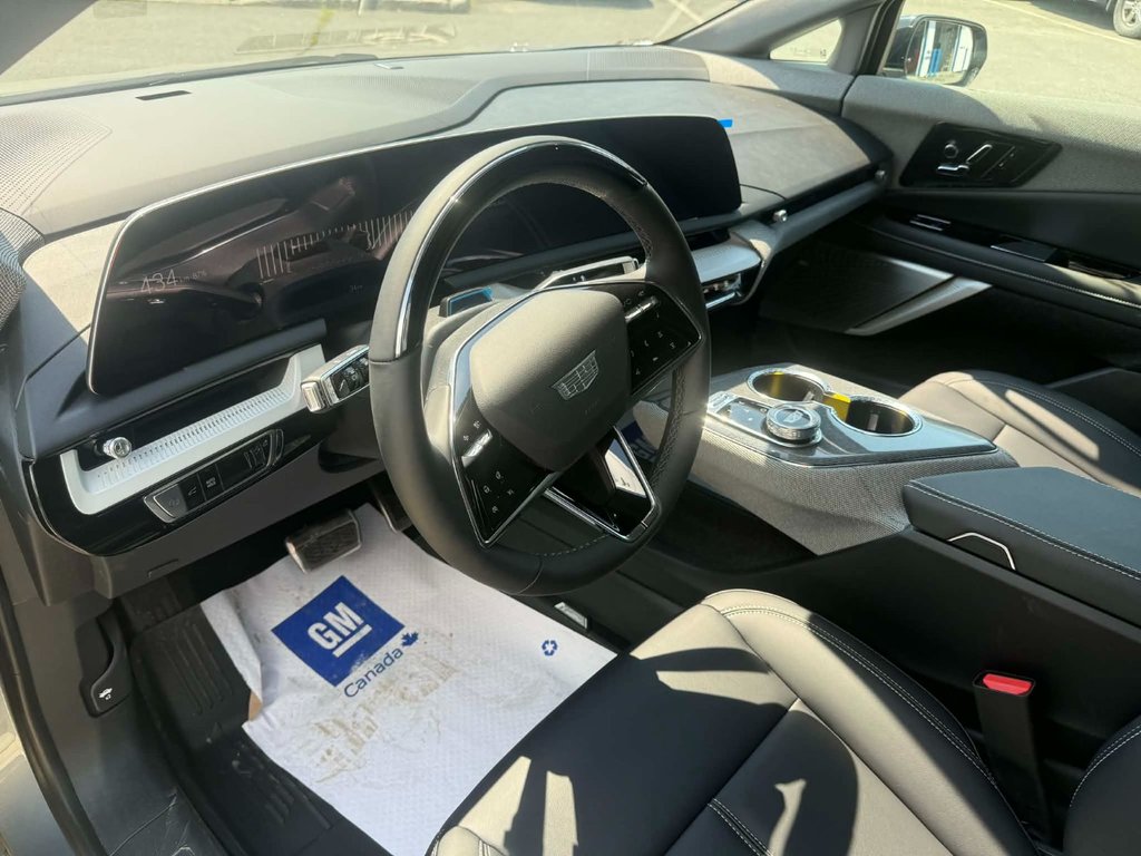 2026 Cadillac Optiq Sport in Edmundston, New Brunswick - 8 - w1024h768px