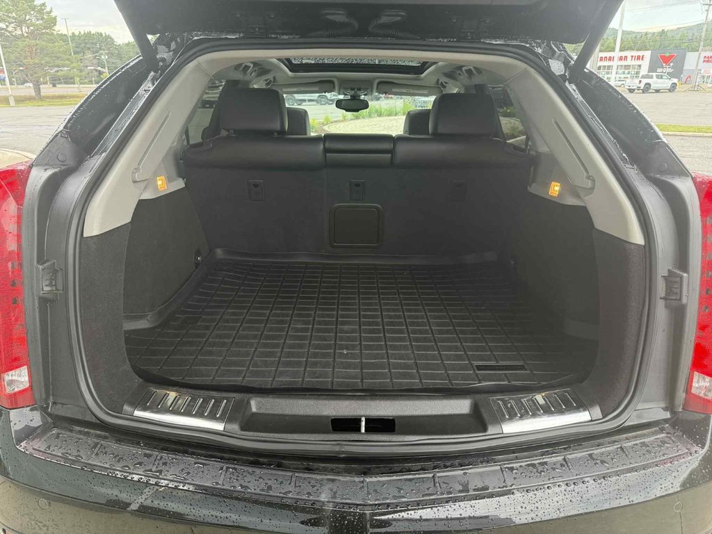 Cadillac SRX Luxury 2016 à Edmundston, Nouveau-Brunswick - 8 - w1024h768px