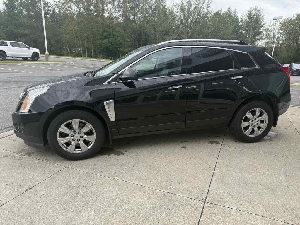 Cadillac SRX Luxury 2016 à Edmundston, Nouveau-Brunswick - 6 - w1024h768px