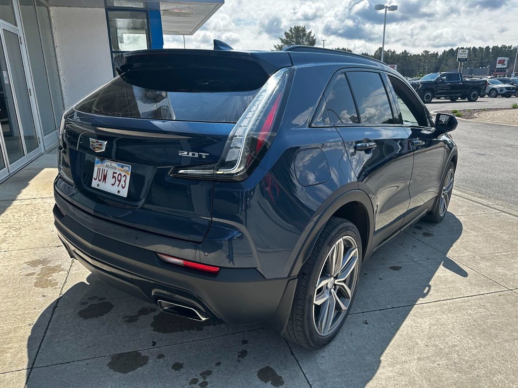 2019  XT4 AWD Sport in Edmundston, New Brunswick - 5 - w1024h768px