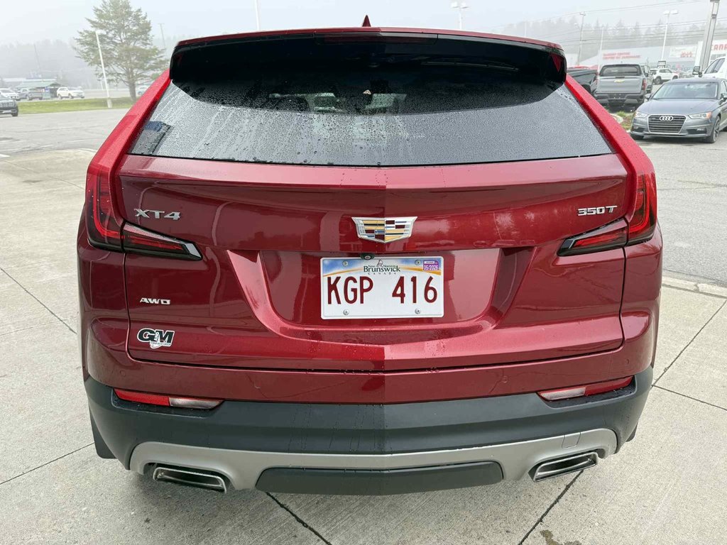2020 Cadillac XT4 AWD Premium Luxury in Edmundston, New Brunswick - 7 - w1024h768px