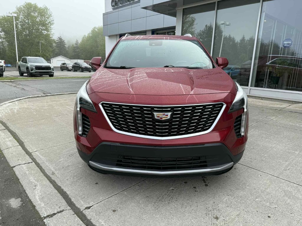 2020 Cadillac XT4 AWD Premium Luxury in Edmundston, New Brunswick - 3 - w1024h768px