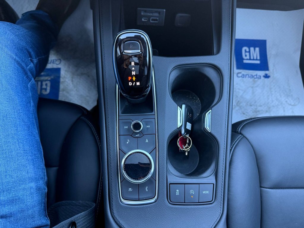 2022 Cadillac XT4 AWD Premium Luxury in Edmundston, New Brunswick - 14 - w1024h768px