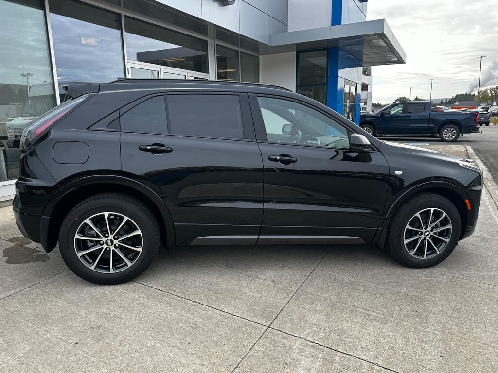 2025  XT4 Sport in Edmundston, New Brunswick - 3 - w1024h768px