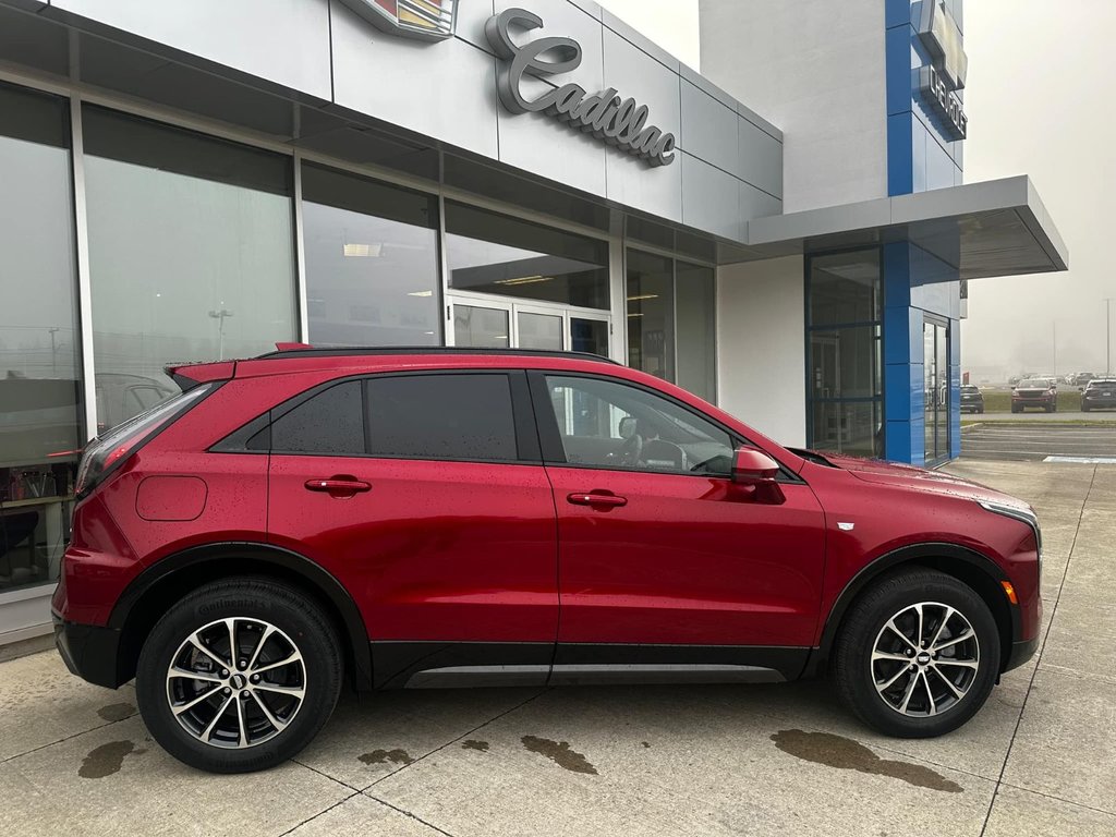 2025  XT4 Sport in Edmundston, New Brunswick - 4 - w1024h768px