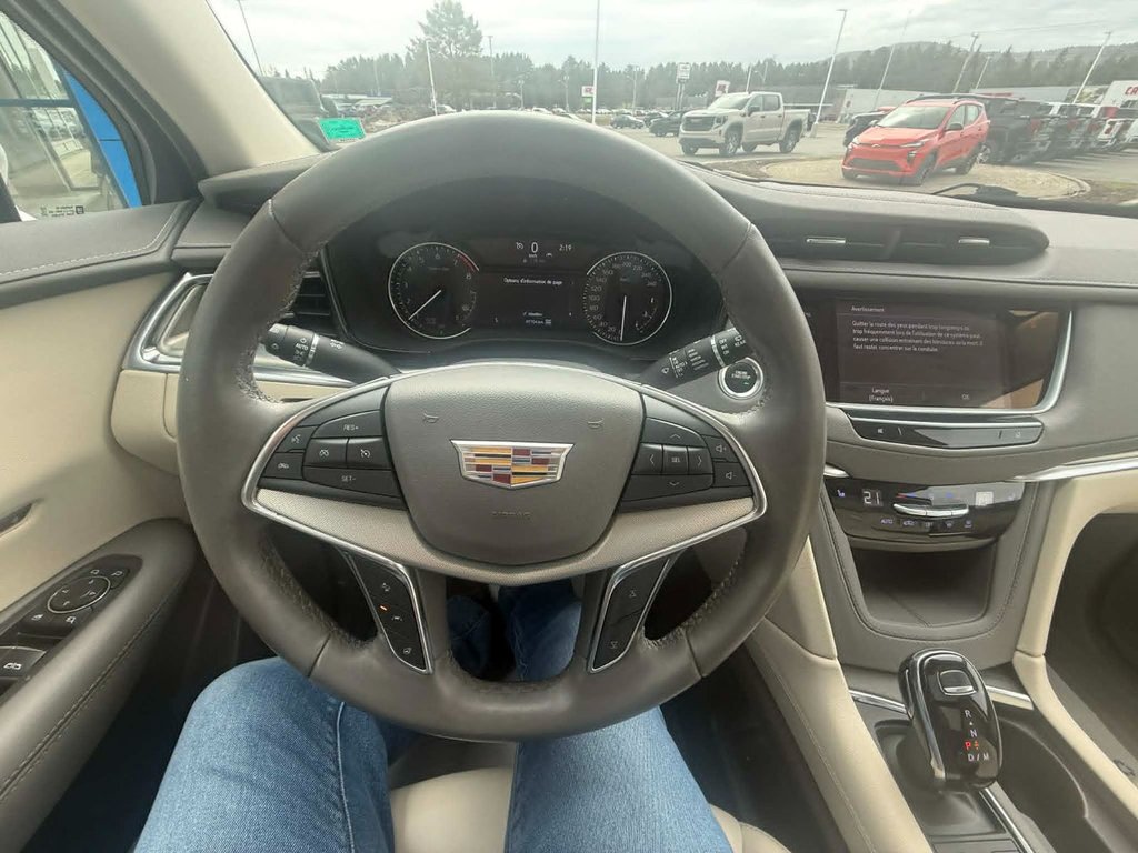 2022 Cadillac XT5 AWD Premium Luxury in Edmundston, New Brunswick - 7 - w1024h768px