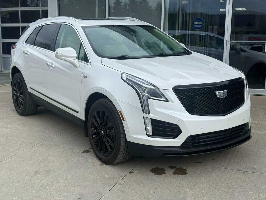 2022 Cadillac XT5 AWD Premium Luxury in Edmundston, New Brunswick - 2 - w1024h768px