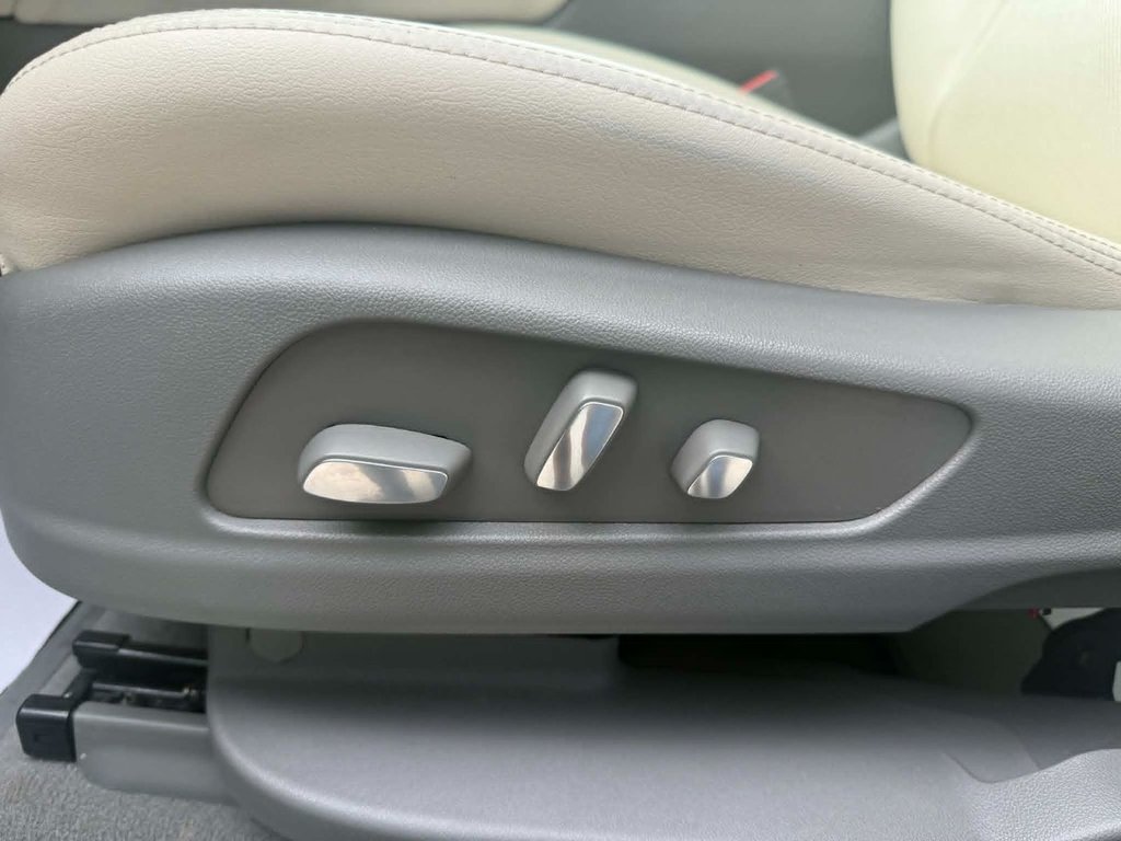 2022 Cadillac XT5 AWD Premium Luxury in Edmundston, New Brunswick - 12 - w1024h768px