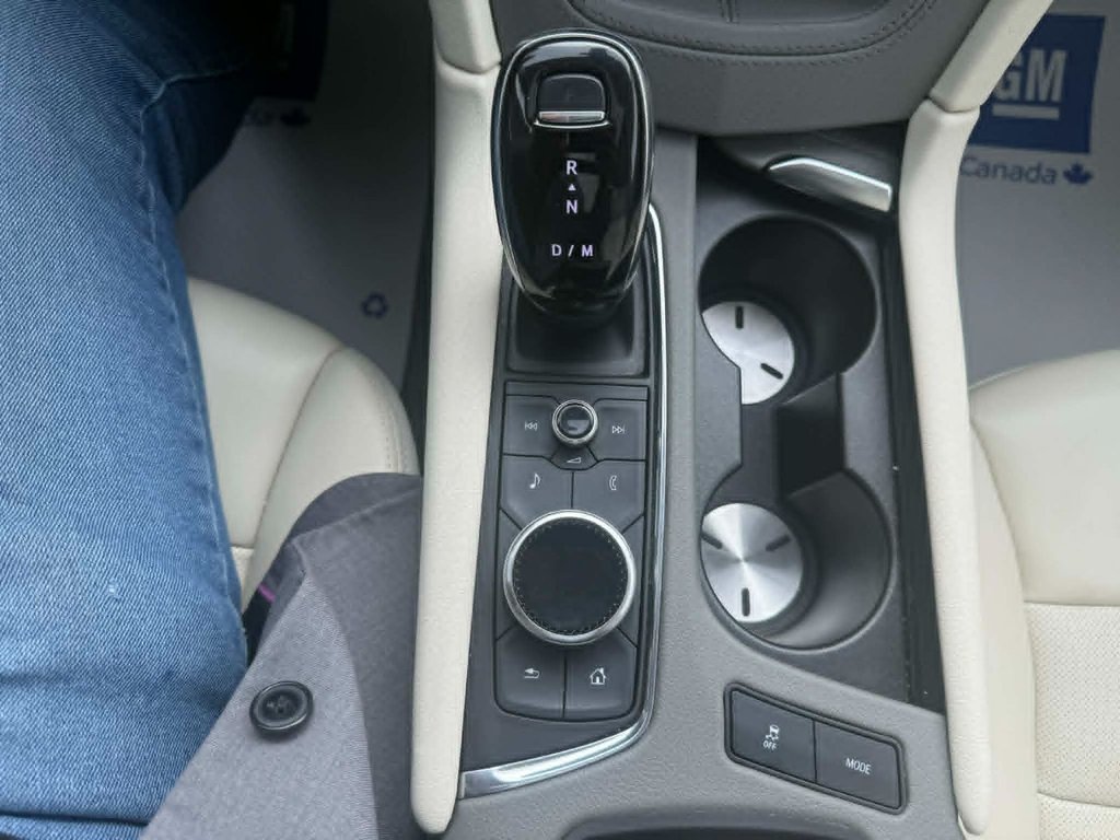 2022 Cadillac XT5 AWD Premium Luxury in Edmundston, New Brunswick - 10 - w1024h768px