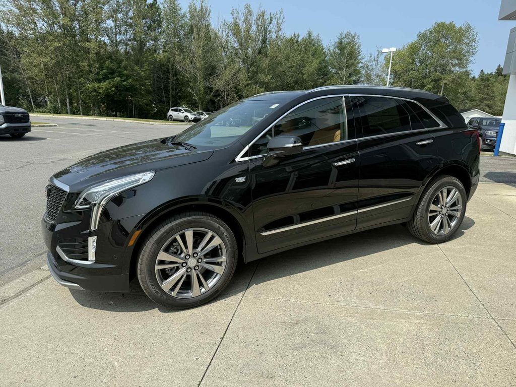2025 Cadillac XT5 Premium Luxury in Edmundston, New Brunswick - 3 - w1024h768px