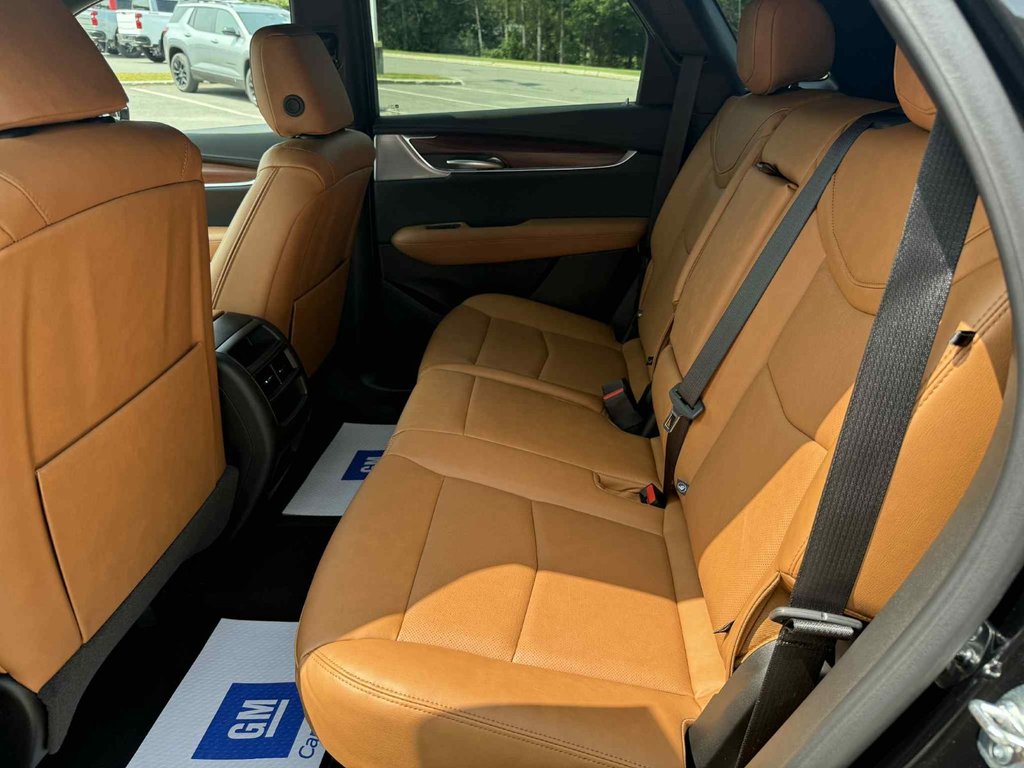2025 Cadillac XT5 Premium Luxury in Edmundston, New Brunswick - 10 - w1024h768px