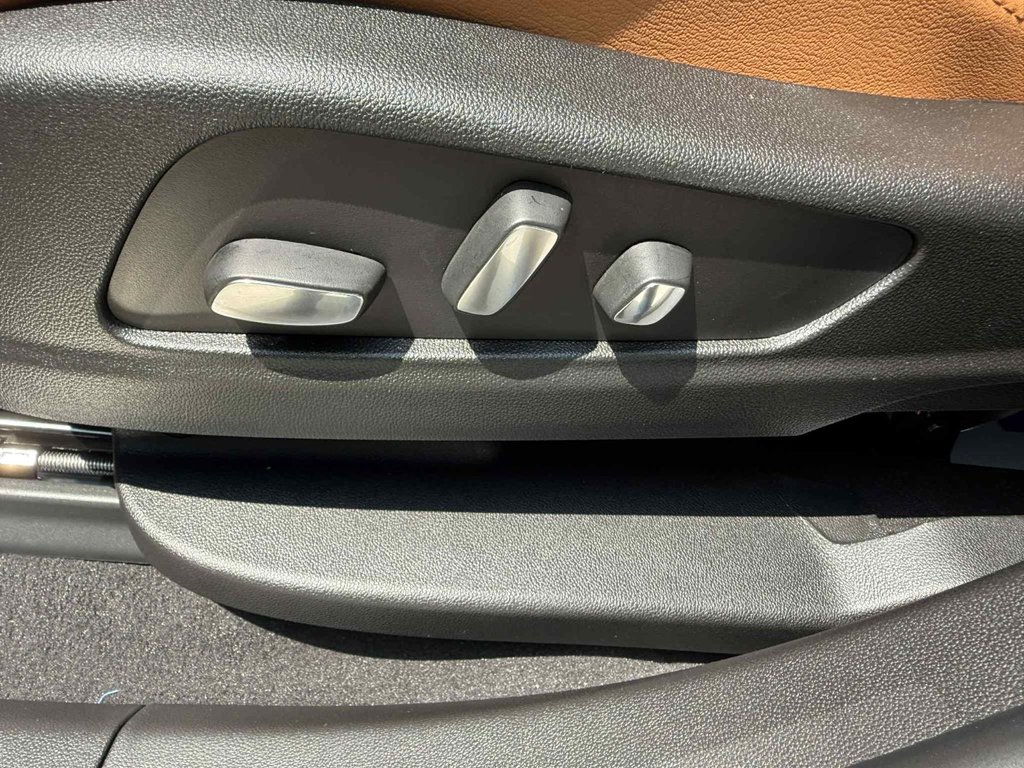 2025 Cadillac XT5 Premium Luxury in Edmundston, New Brunswick - 13 - w1024h768px