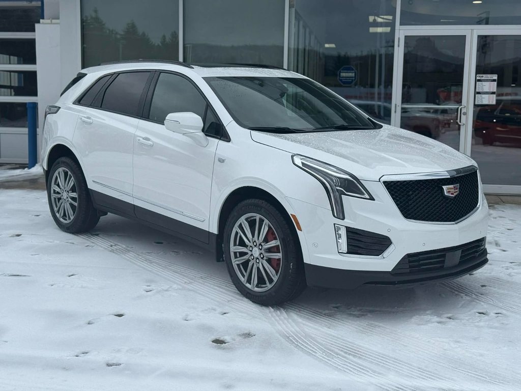 2026 Cadillac XT5 Sport in Edmundston, New Brunswick - 2 - w1024h768px