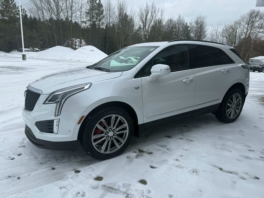 2026 Cadillac XT5 Sport in Edmundston, New Brunswick - 4 - w1024h768px
